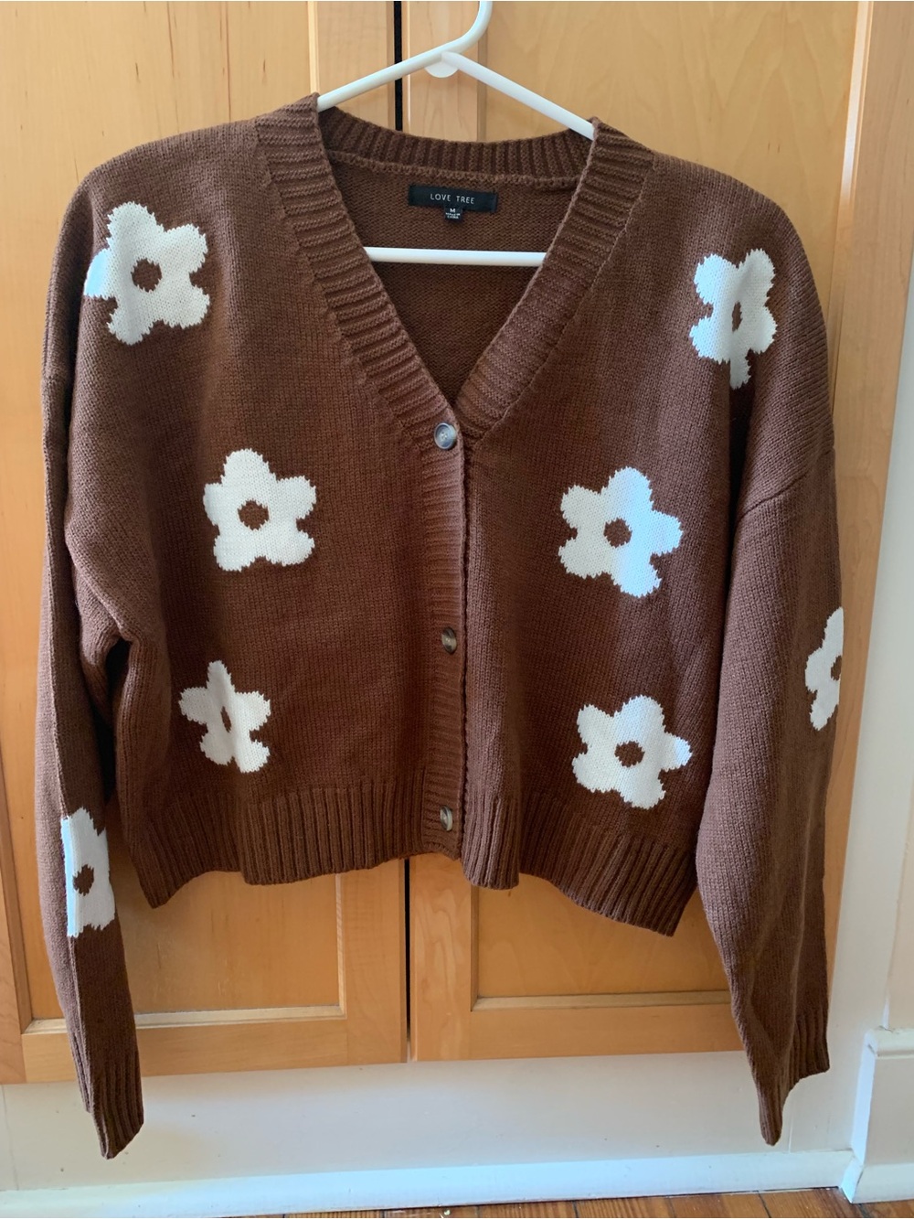 Love Tree Brown Cropped Floral Button Cardigan with Cream Flowers - Picture 4 of 12